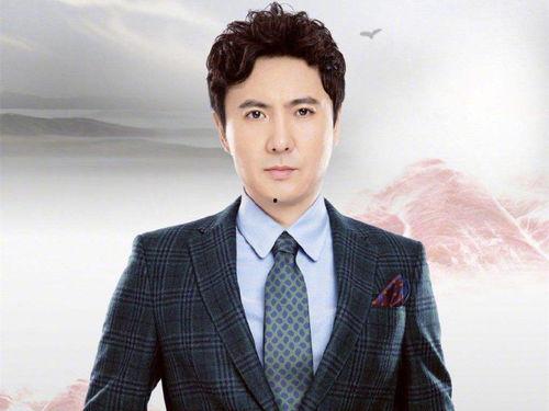 众星年轻照片大爆料视频,重温那些年的青涩时光 第1张 众星年轻照片大爆料视频,重温那些年的青涩时光 第1张